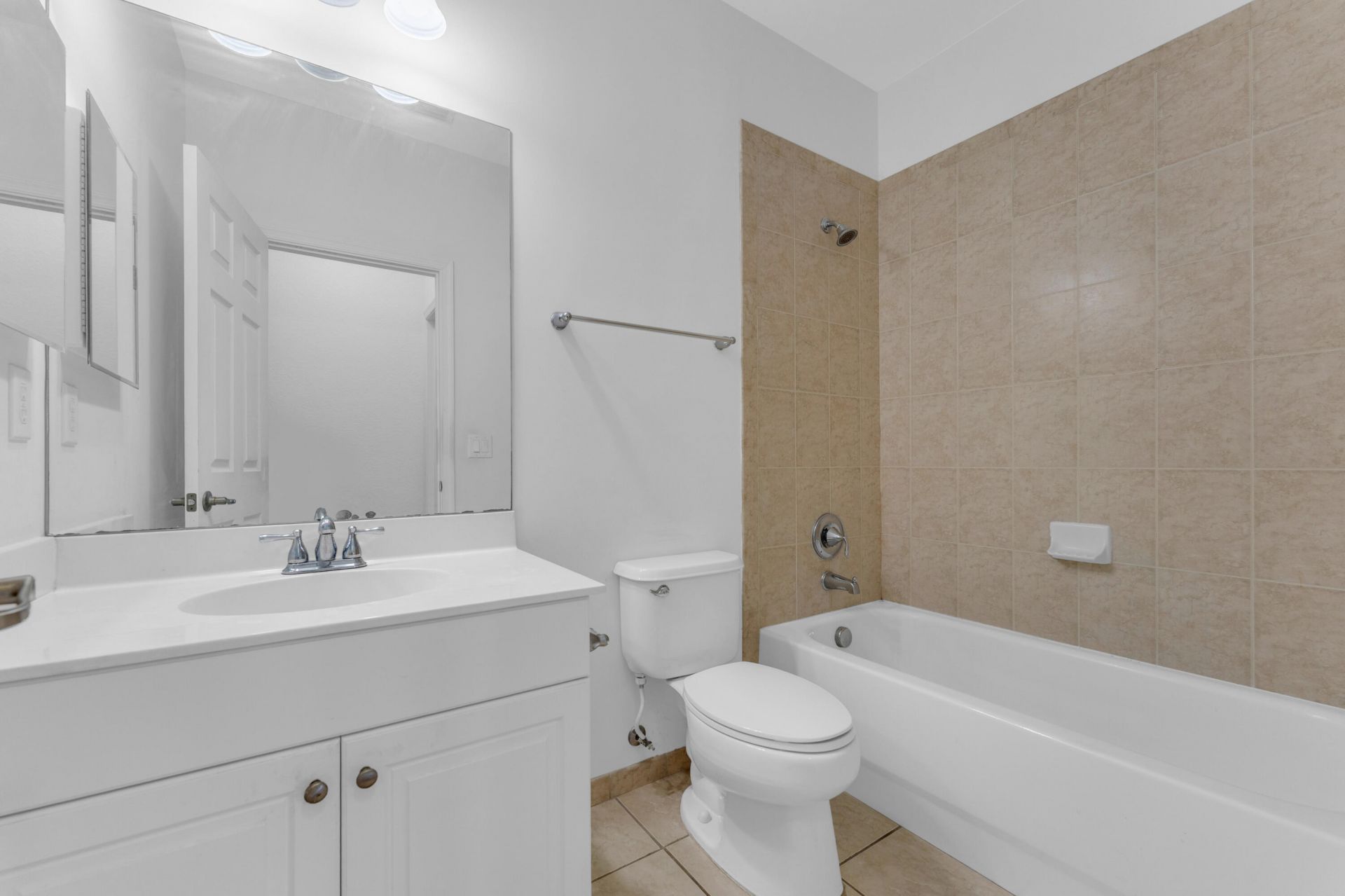 6077 Grand Cypress Circle W, Coconut Creek, FL 33073 Photo