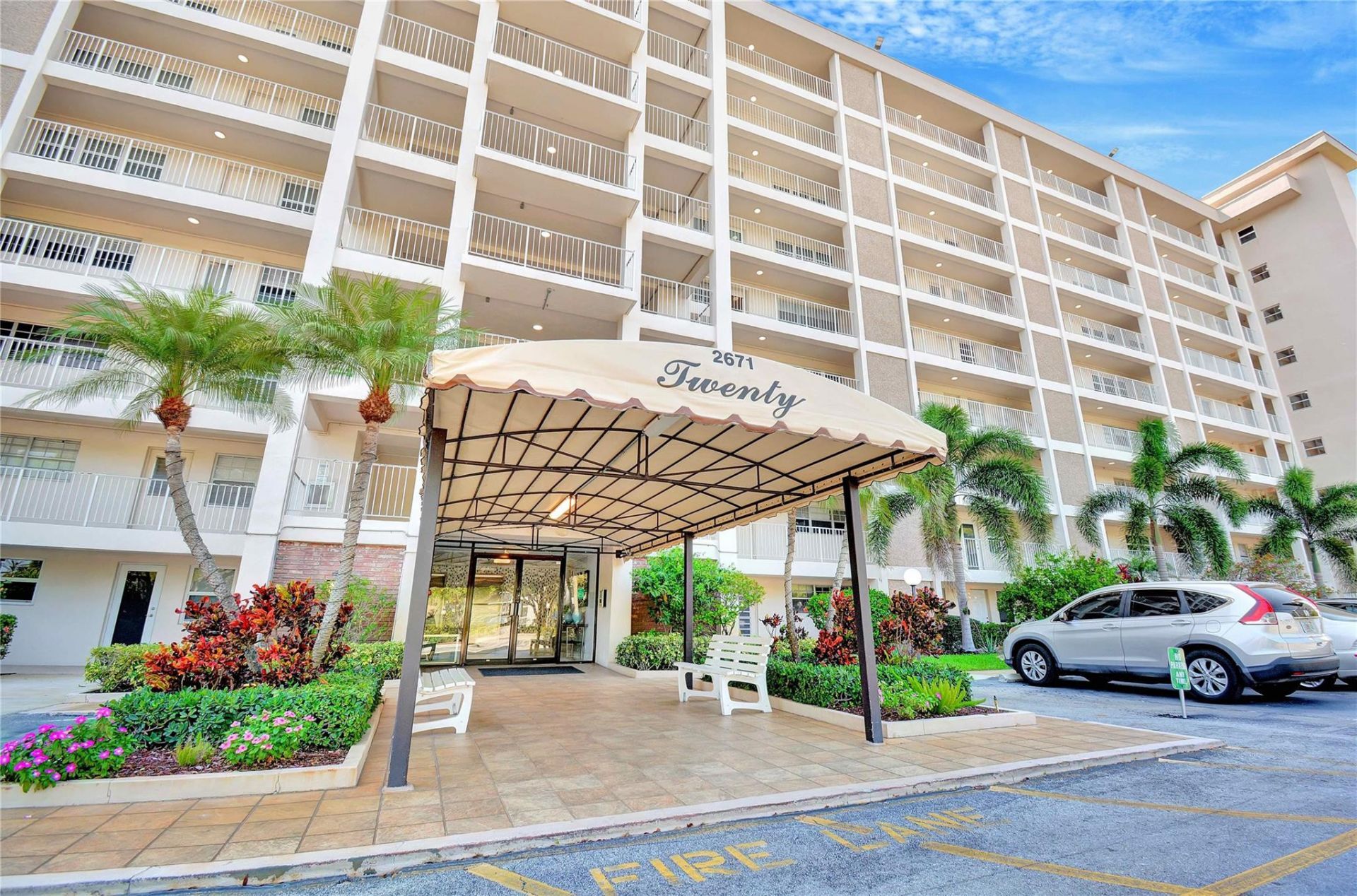 2671 S Course Drive, Unit 105, Pompano Beach, FL 33069 Photo