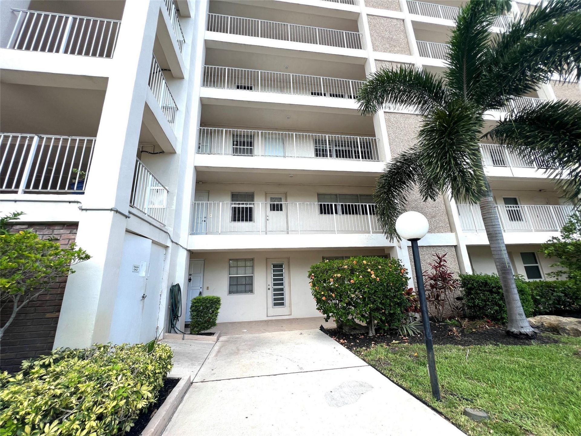 2671 S Course Drive, Unit 105, Pompano Beach, FL 33069 Photo
