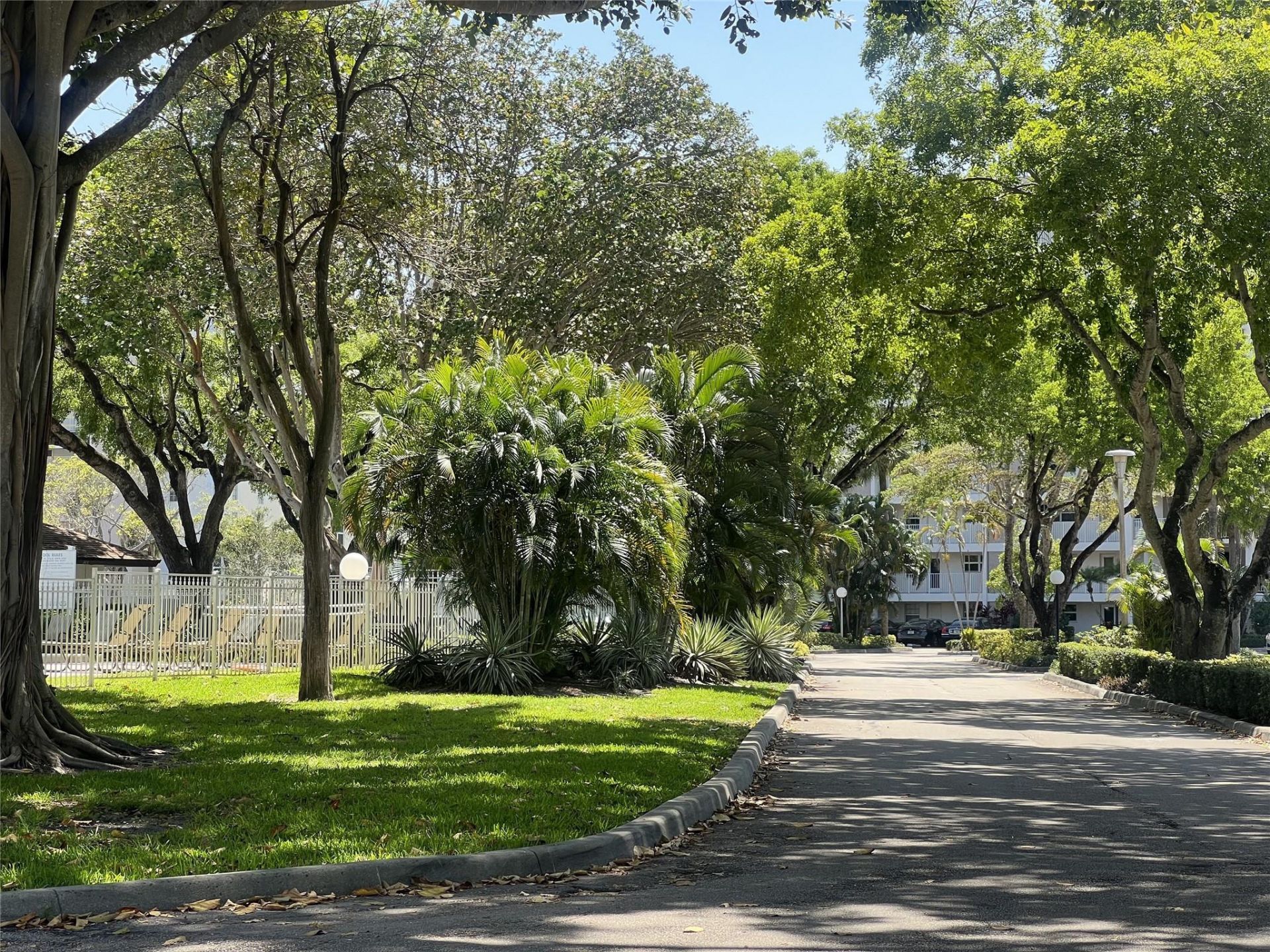 2671 S Course Drive, Unit 105, Pompano Beach, FL 33069 Photo