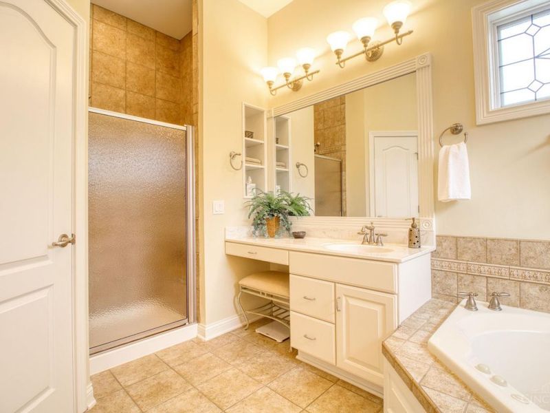 2274 Pointe Place, Cincinnati, OH 45244 Photo 25