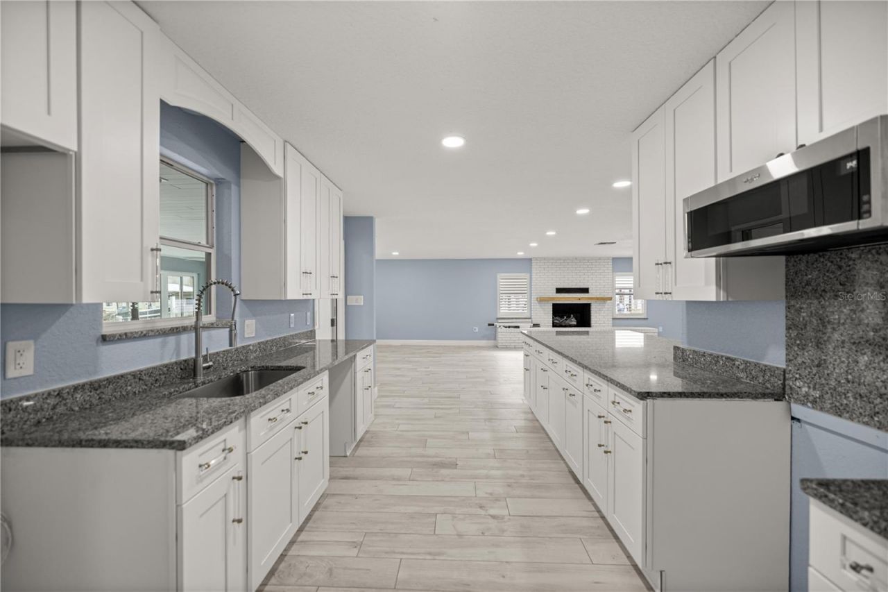 1940 NW 18th Street, Crystal River, FL 34428 Photo