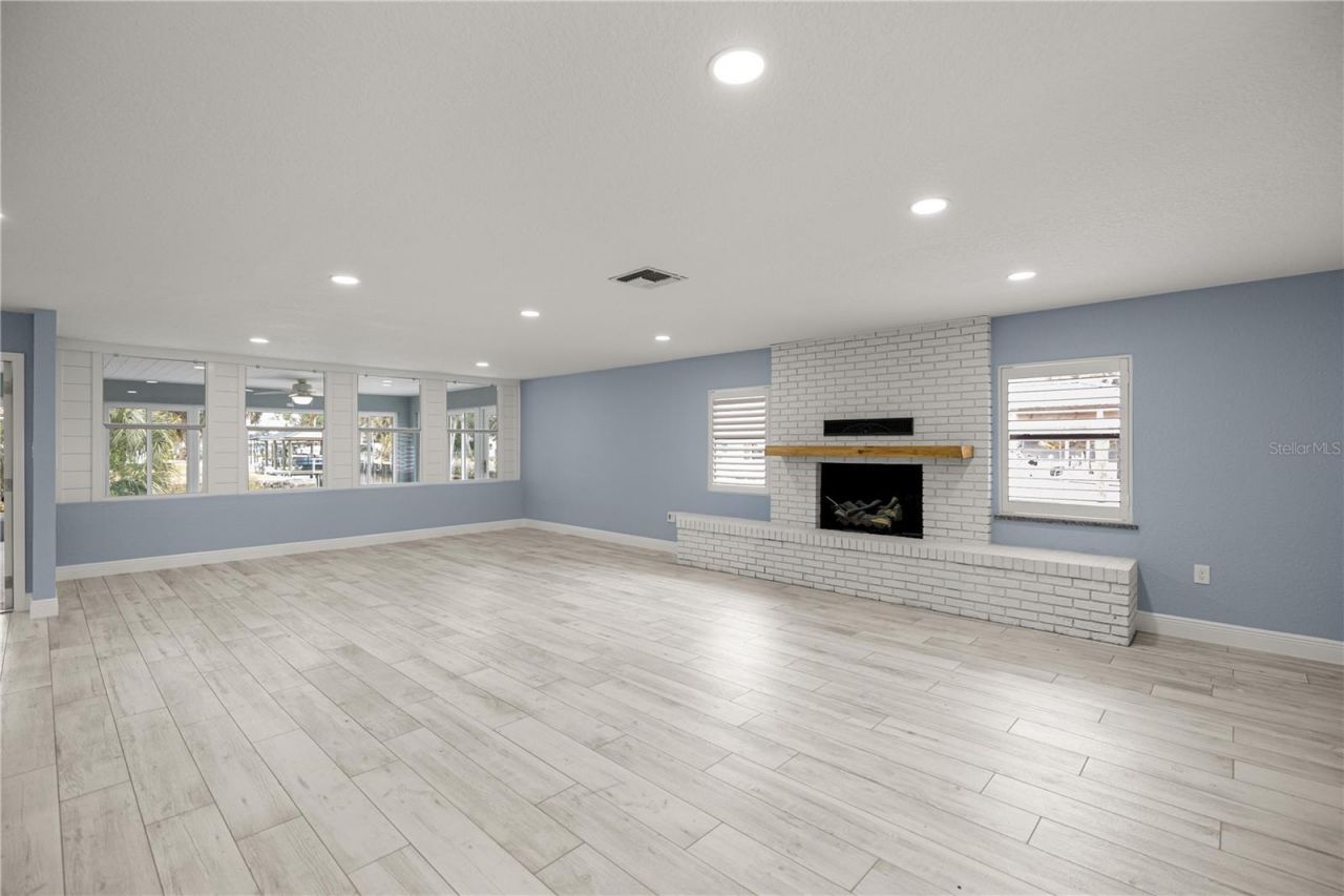 1940 NW 18th Street, Crystal River, FL 34428 Photo