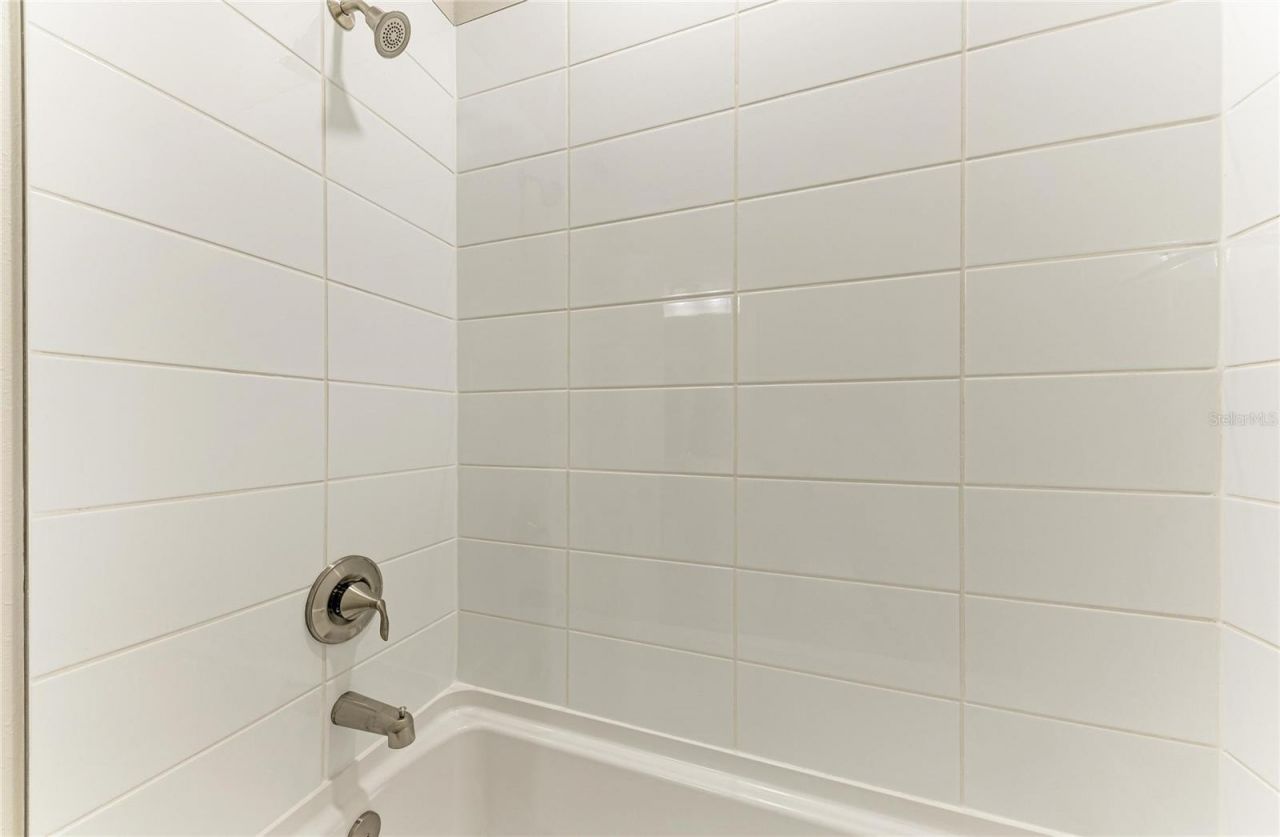 12342 Oak  Hill Way, Parrish, FL 34219 Photo