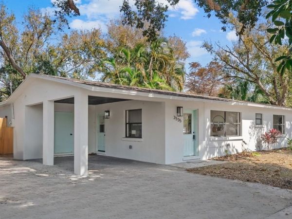 2535 FLOYD STREET, SARASOTA, FL 34239