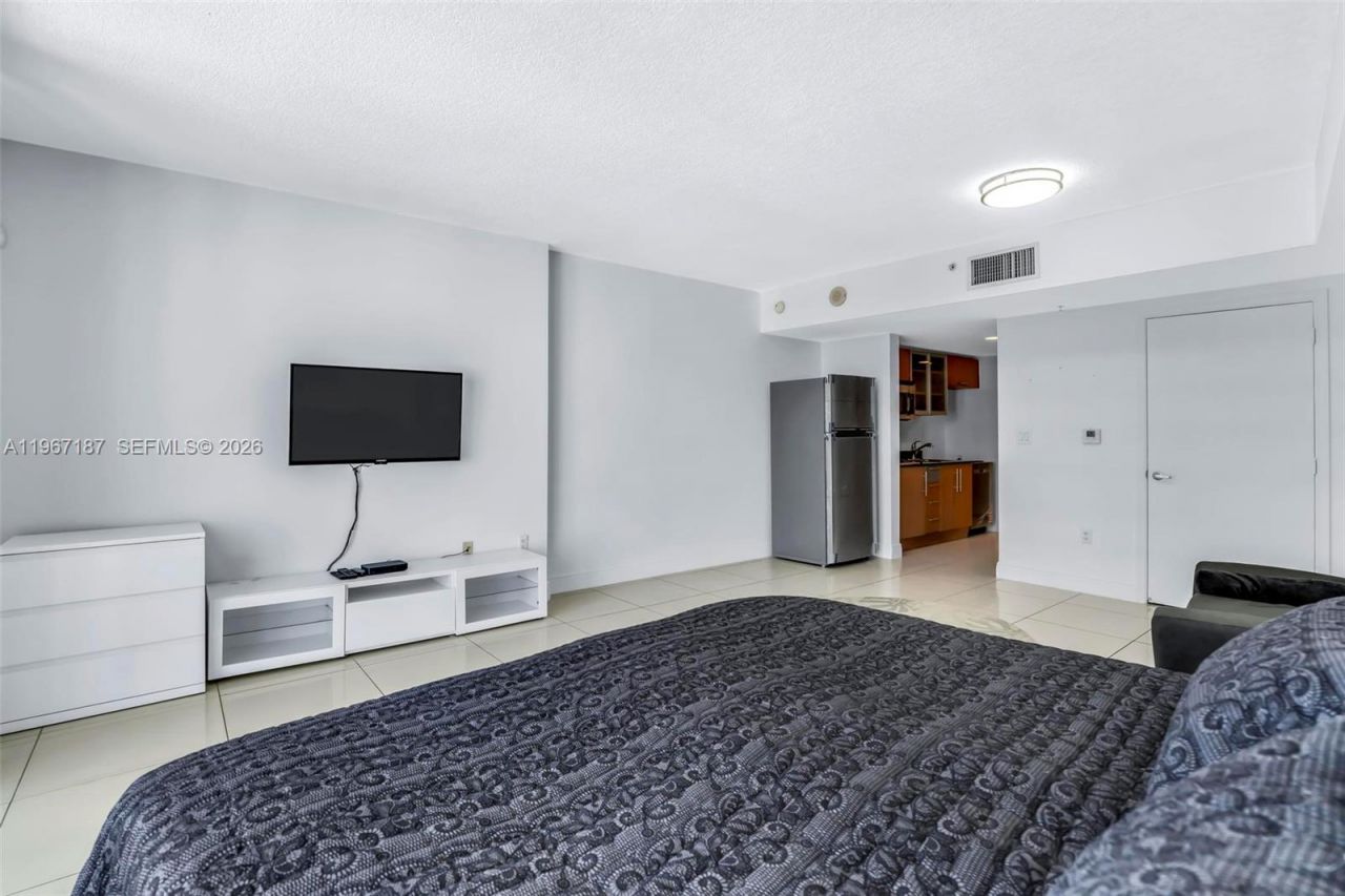 1750 N Bayshore Dr, Unit 4507, Miami, FL 33132 Photo