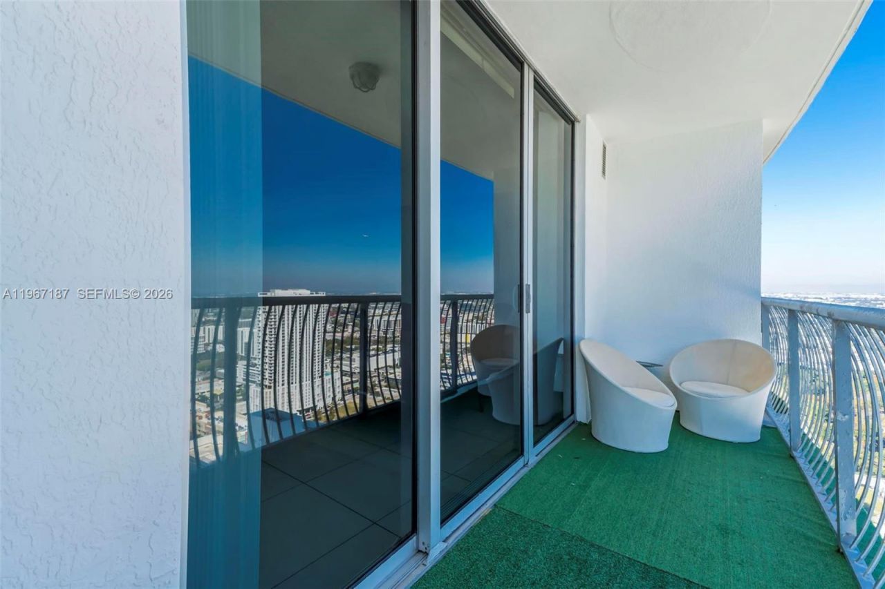 1750 N Bayshore Dr, Unit 4507, Miami, FL 33132 Photo