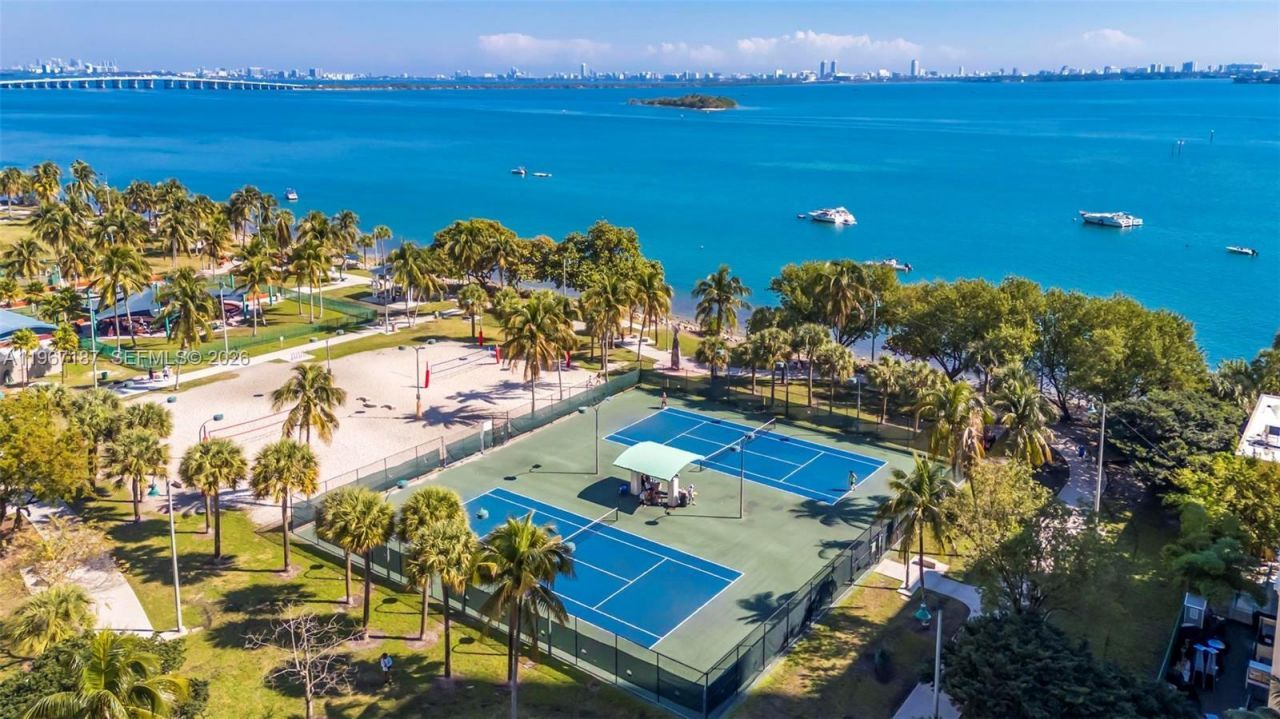 1750 N Bayshore Dr, Unit 4507, Miami, FL 33132 Photo