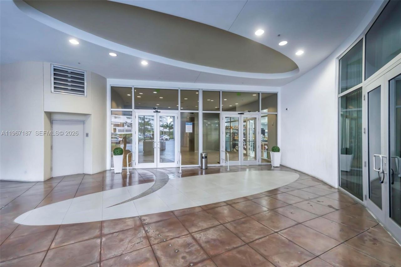 1750 N Bayshore Dr, Unit 4507, Miami, FL 33132 Photo