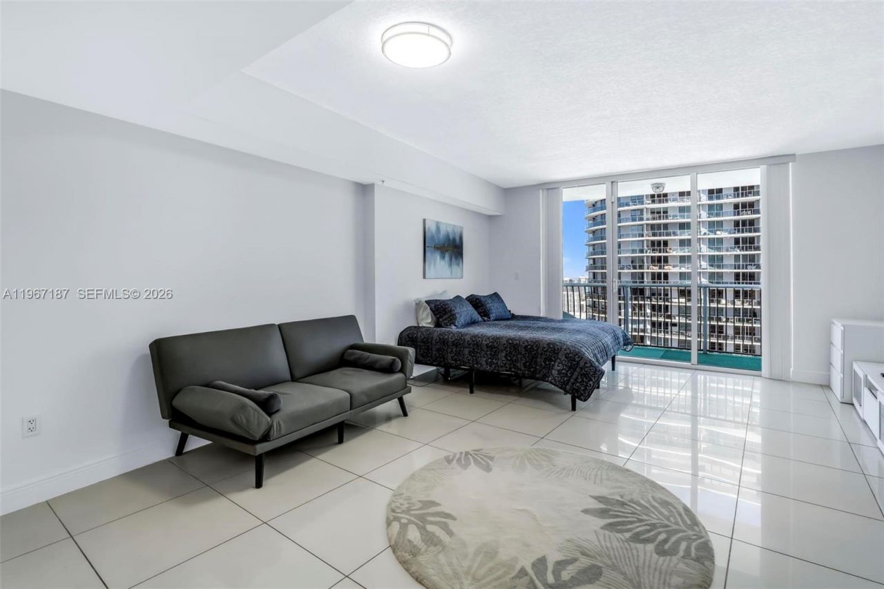 1750 N Bayshore Dr, Unit 4507, Miami, FL 33132 Photo