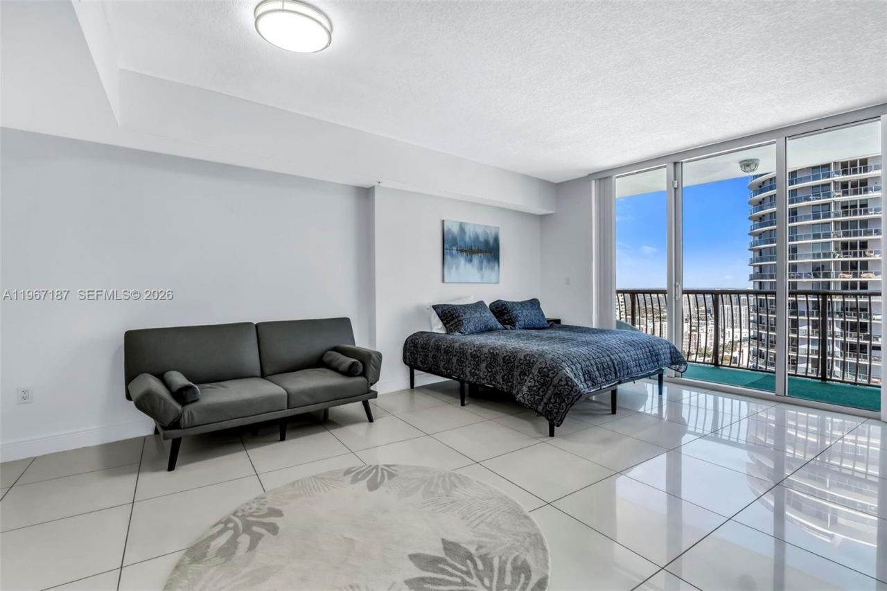 1750 N Bayshore Dr, Unit 4507, Miami, FL 33132 Photo