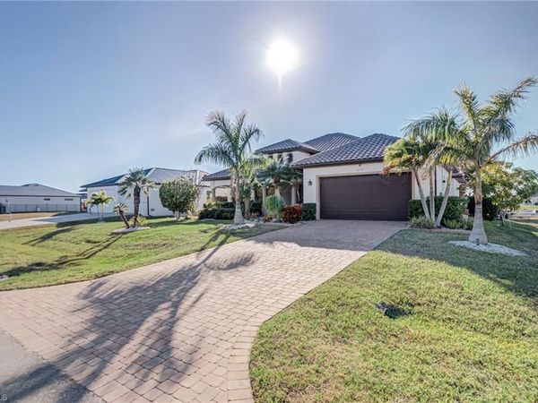 2828 NW 46th AVE, CAPE CORAL, FL 33993