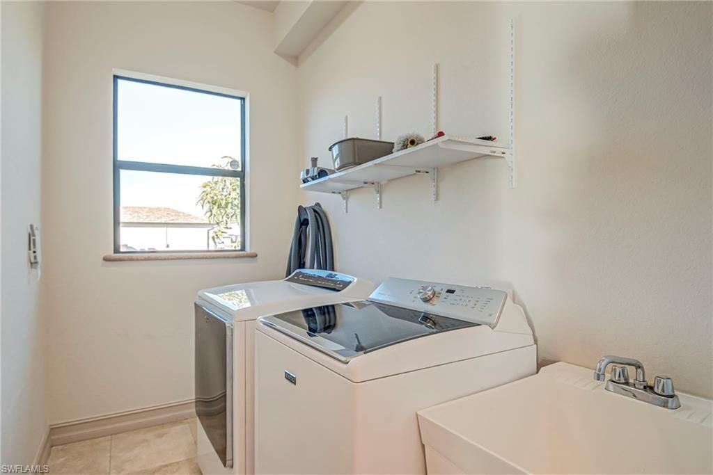 2828 NW 46th Ave, Cape Coral, FL 33993 Photo