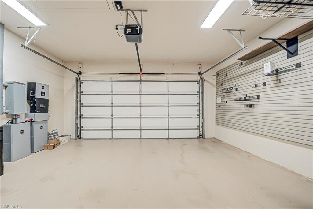 2828 NW 46th Ave, Cape Coral, FL 33993 Photo