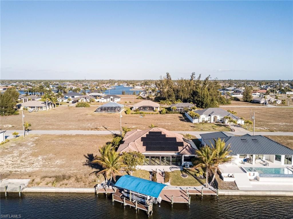 2828 NW 46th Ave, Cape Coral, FL 33993 Photo