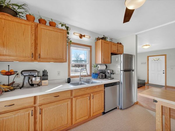 1504 Burnett Avenue, Ames, IA 50010