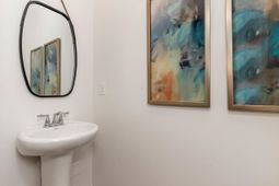 394 Hadley Springs Ave photo 4