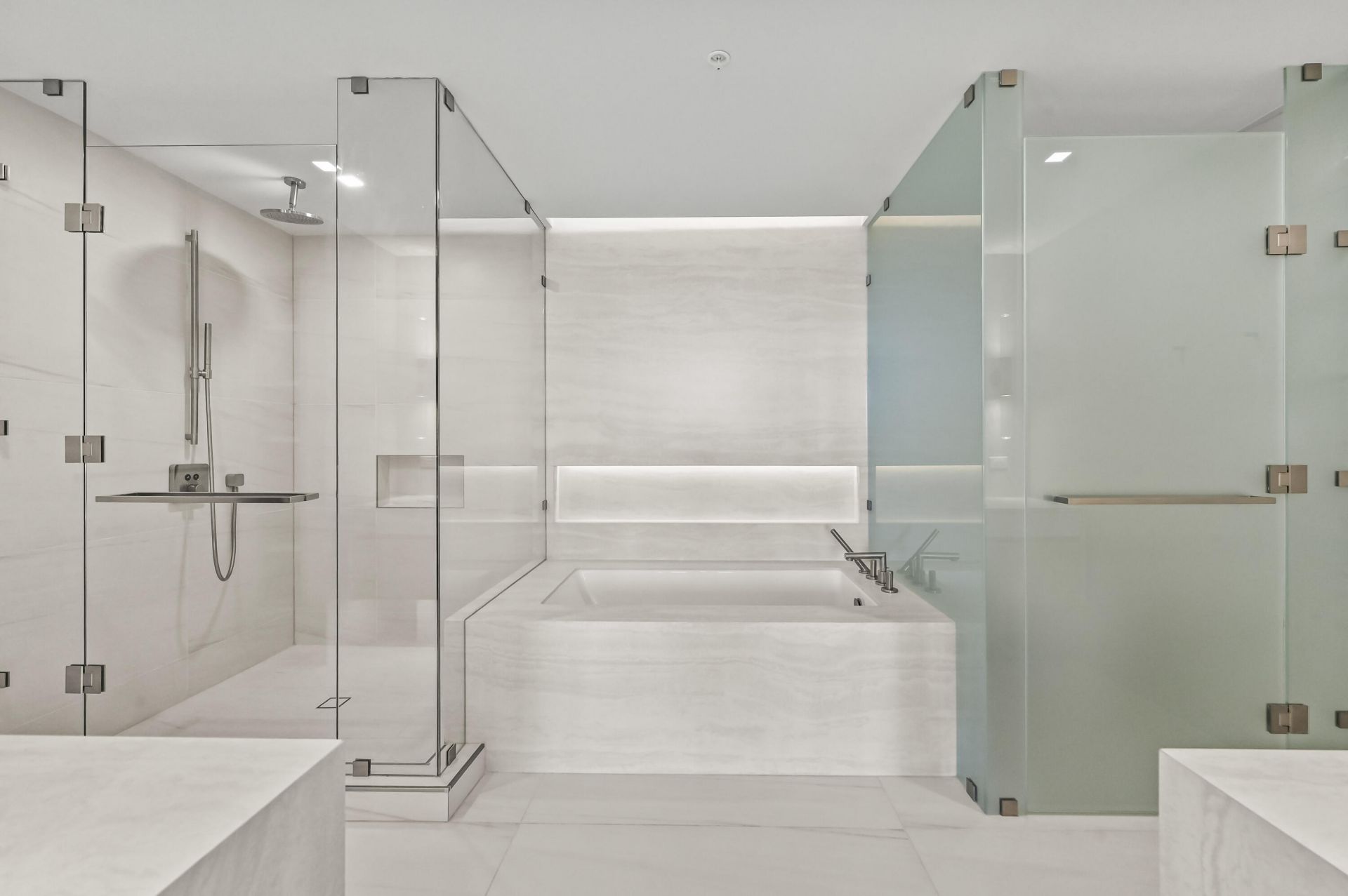 900 N Ocean Boulevard, Unit 406, Pompano Beach, FL 33062 Photo