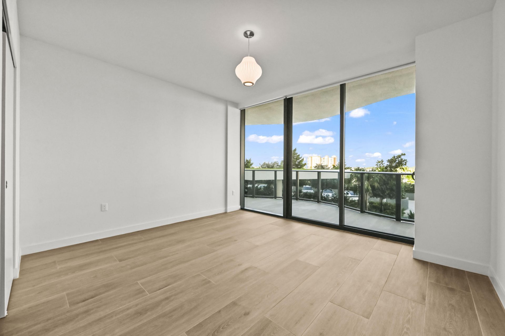 900 N Ocean Boulevard, Unit 406, Pompano Beach, FL 33062 Photo