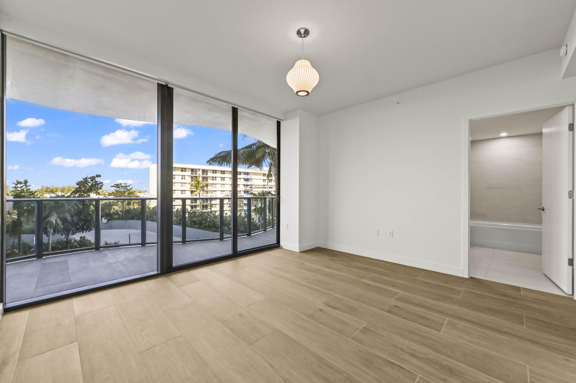 900 N Ocean Boulevard, Unit 406, Pompano Beach, FL 33062 Photo