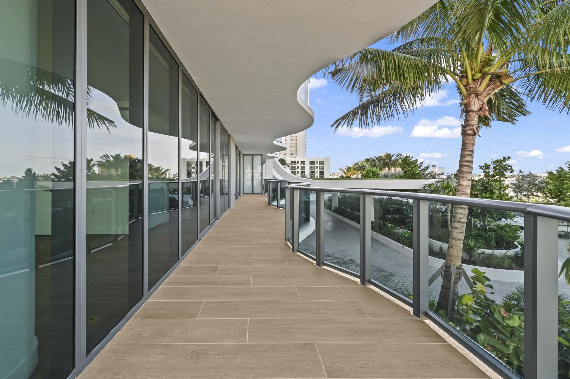 900 N Ocean Boulevard, Unit 406, Pompano Beach, FL 33062 Photo