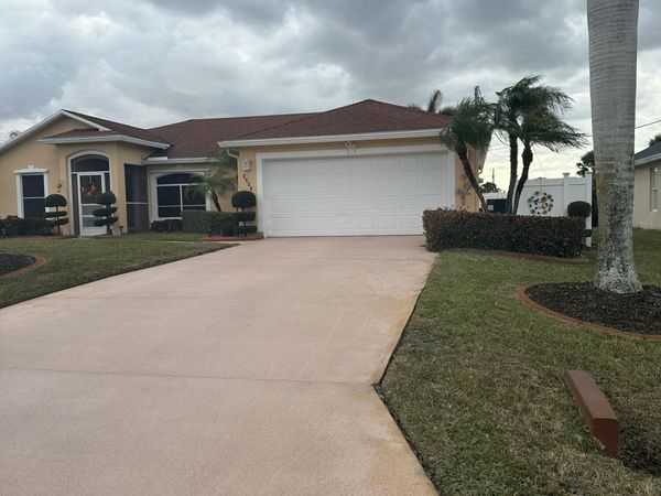 2420 SE Shipping Road, Port Saint Lucie, FL 34952