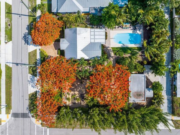 304 SE 4th Avenue, Delray Beach, FL 33483