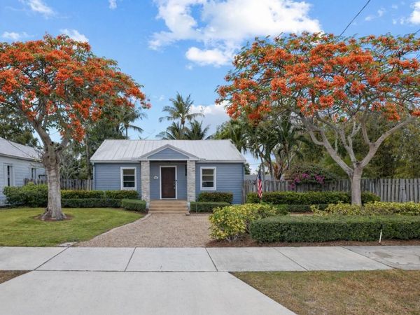 304 SE 4th Avenue, Delray Beach, FL 33483