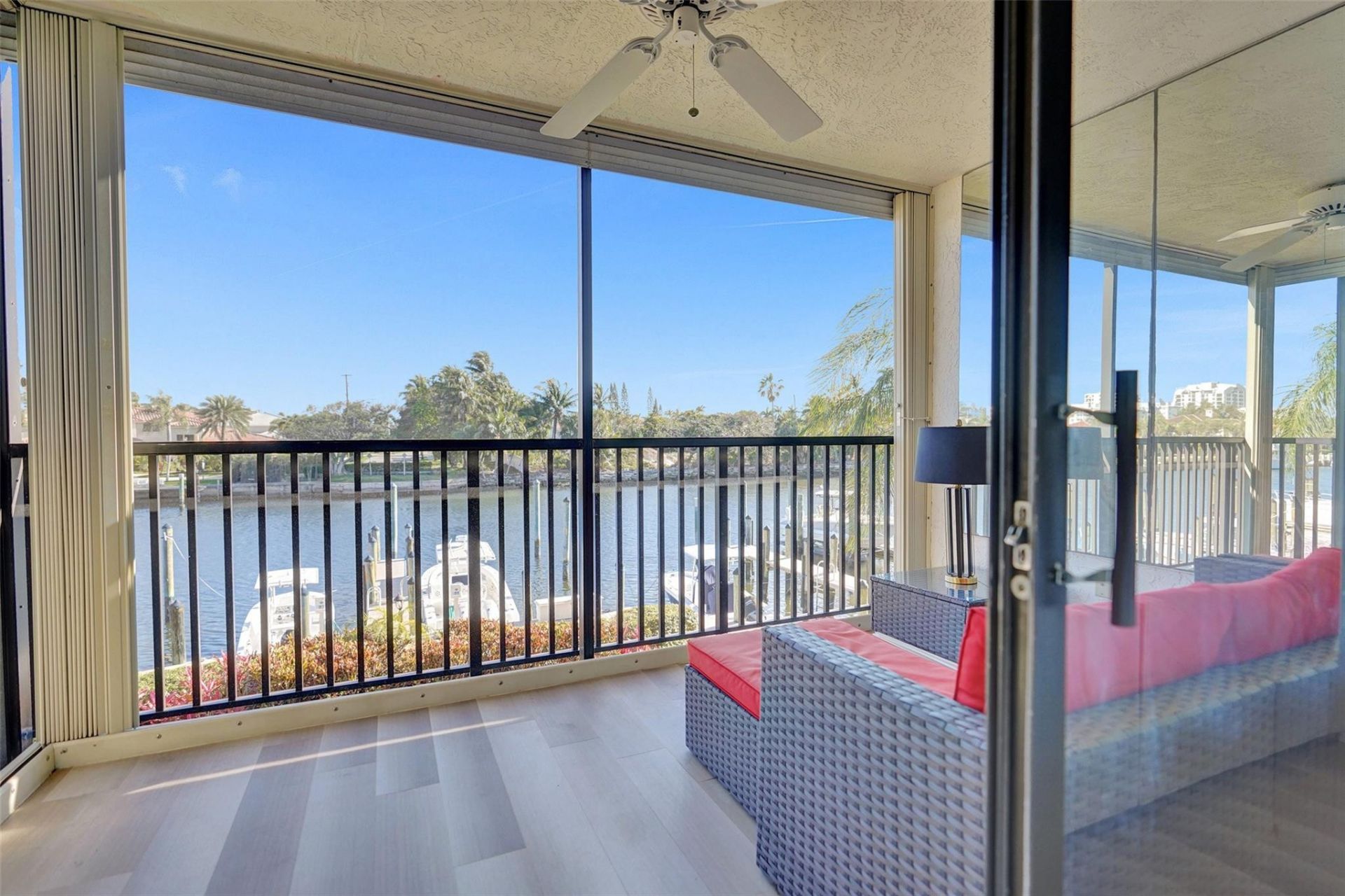 270 Captains Walk, Unit 310, Delray Beach, FL 33483 Photo