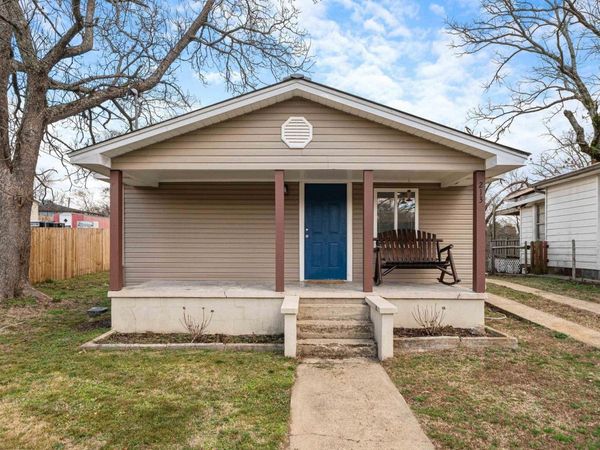 213 BARRETT Street, Hot Springs, AR 71901