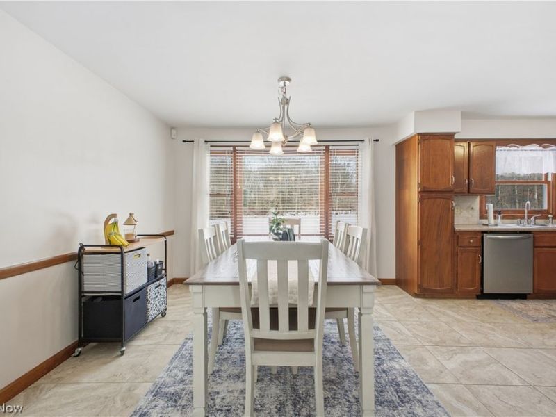 1016 W Pine Lake Road, North Lima, OH 44452 Photo 11