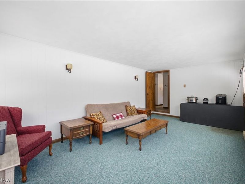 1016 W Pine Lake Road, North Lima, OH 44452 Photo 13