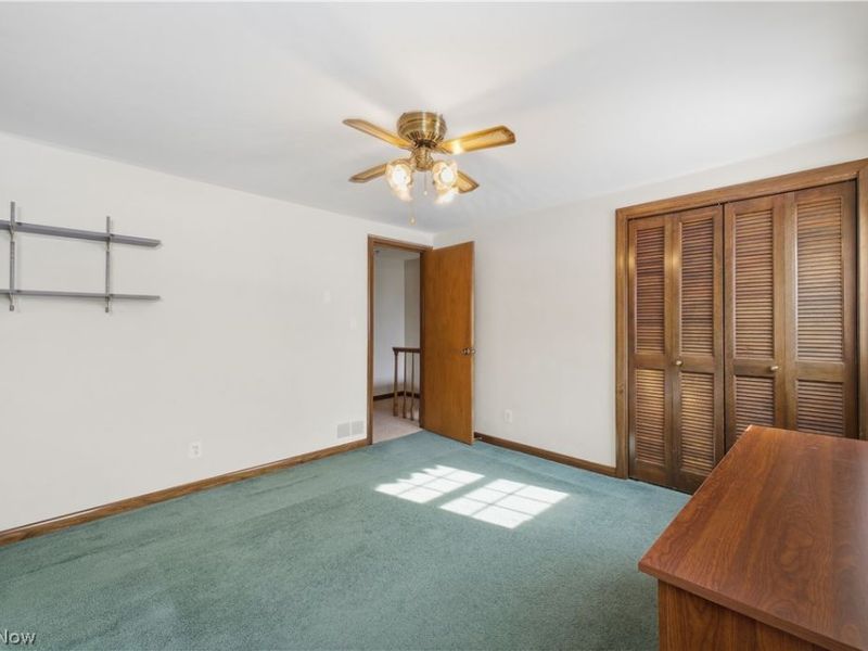 1016 W Pine Lake Road, North Lima, OH 44452 Photo 18