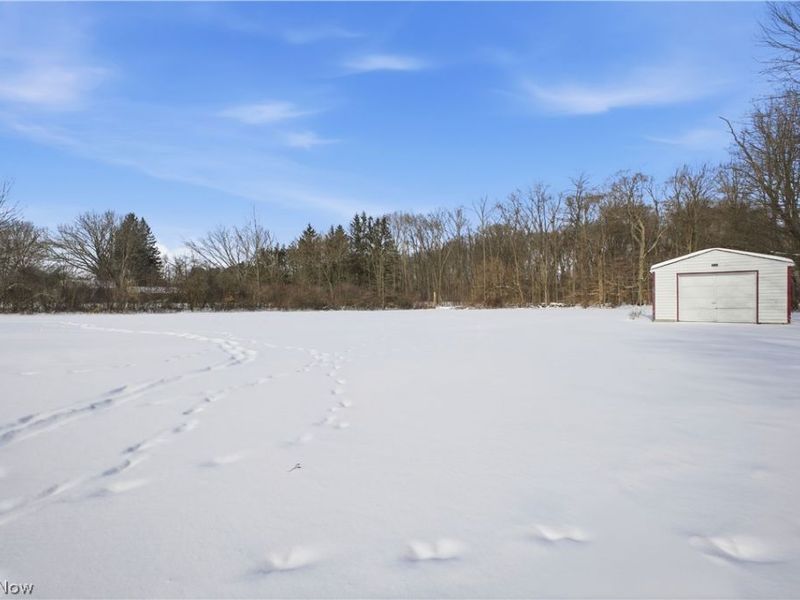 1016 W Pine Lake Road, North Lima, OH 44452 Photo 28