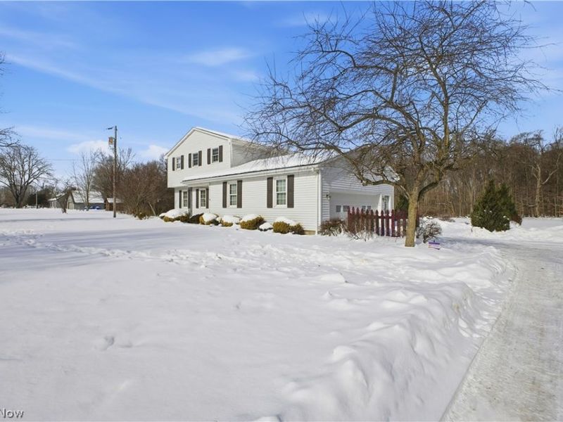 1016 W Pine Lake Road, North Lima, OH 44452 Photo 32