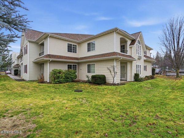 304 N Greensferry RD, Unit #A207, Post Falls, ID 83854
