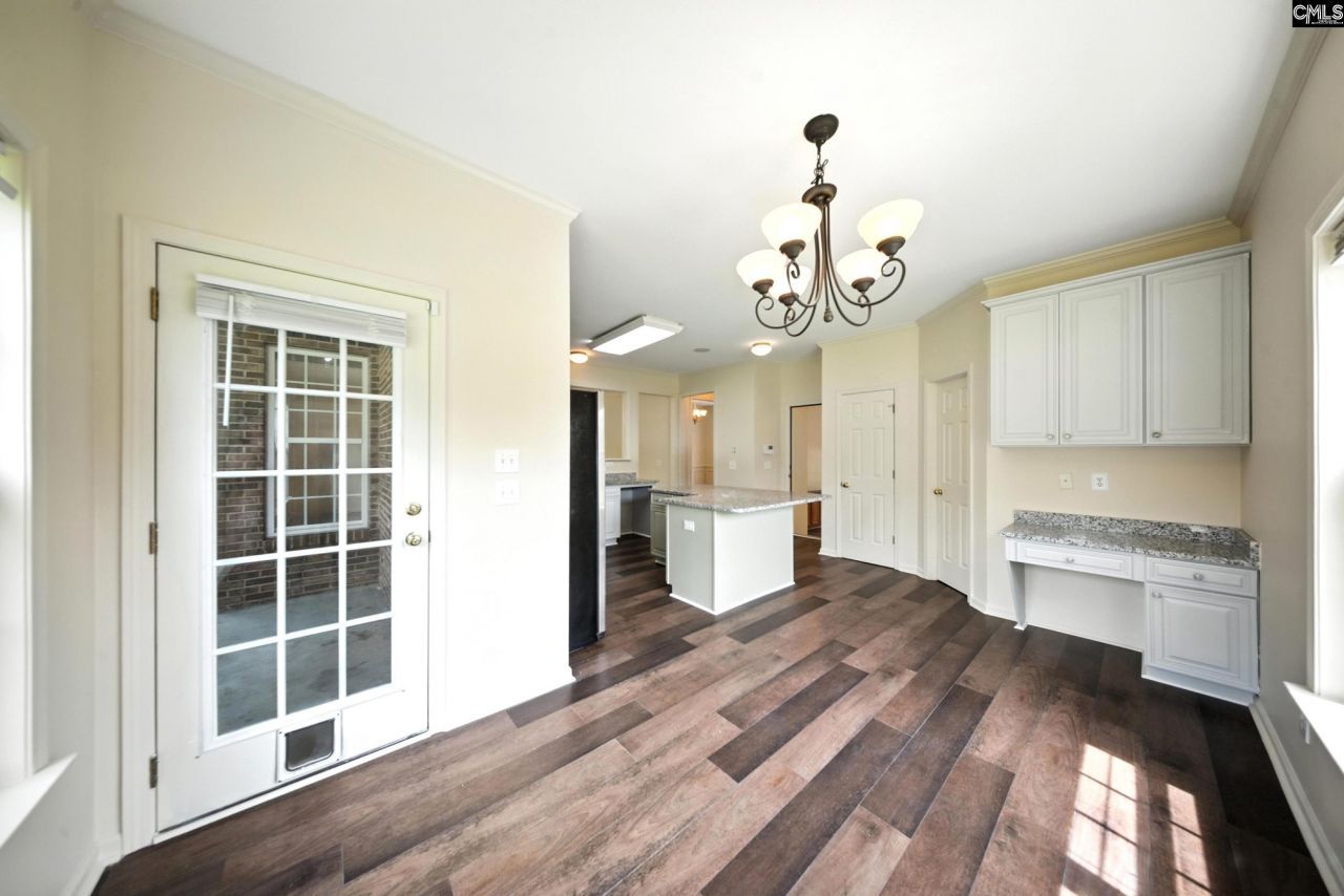 112 Rivendell Drive Photo 11