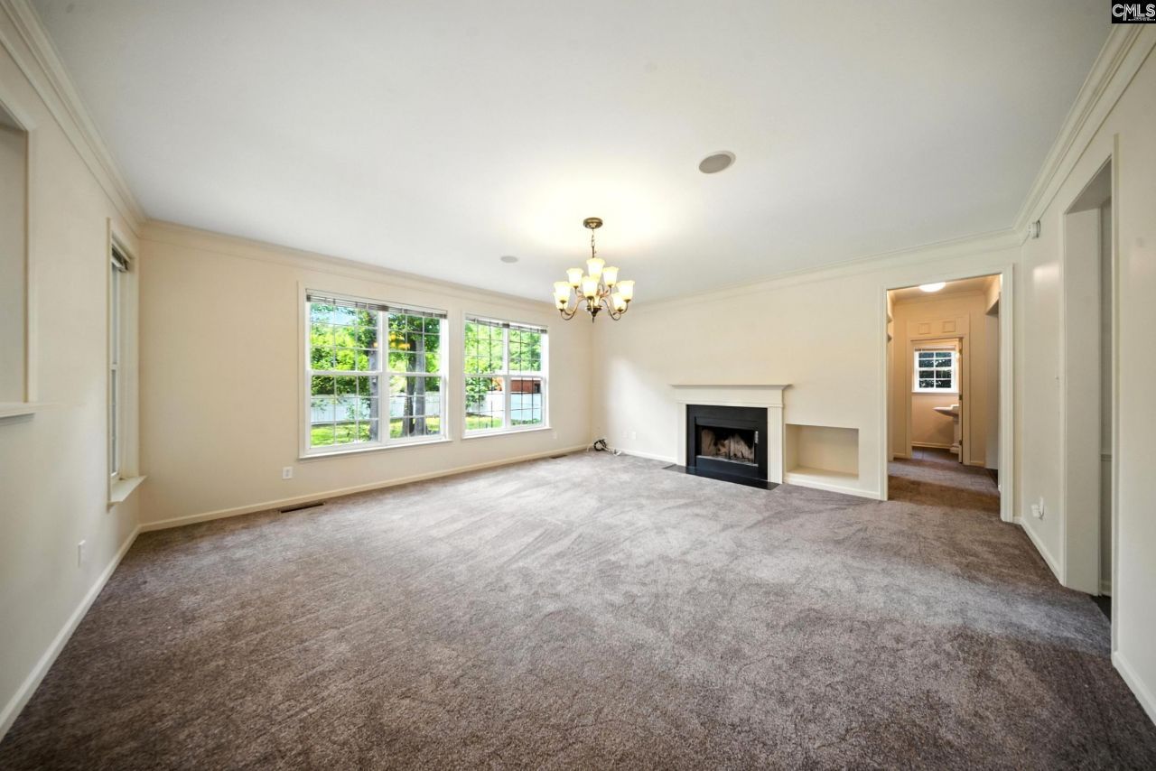 112 Rivendell Drive Photo 16