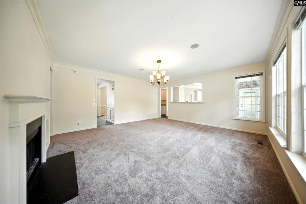 112 Rivendell Drive Photo 18