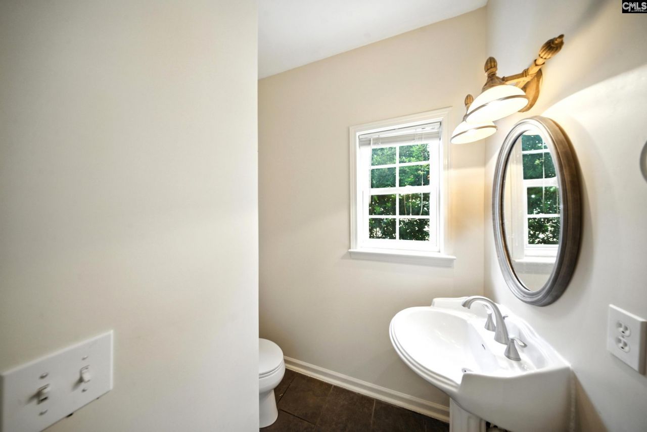 112 Rivendell Drive Photo 23