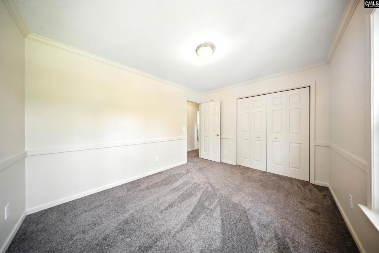 112 Rivendell Drive Photo 38