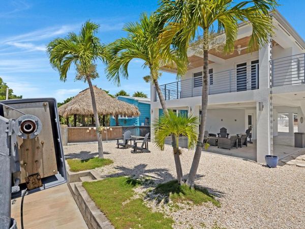 410 Bowie Lane, KEY LARGO, FL 33037