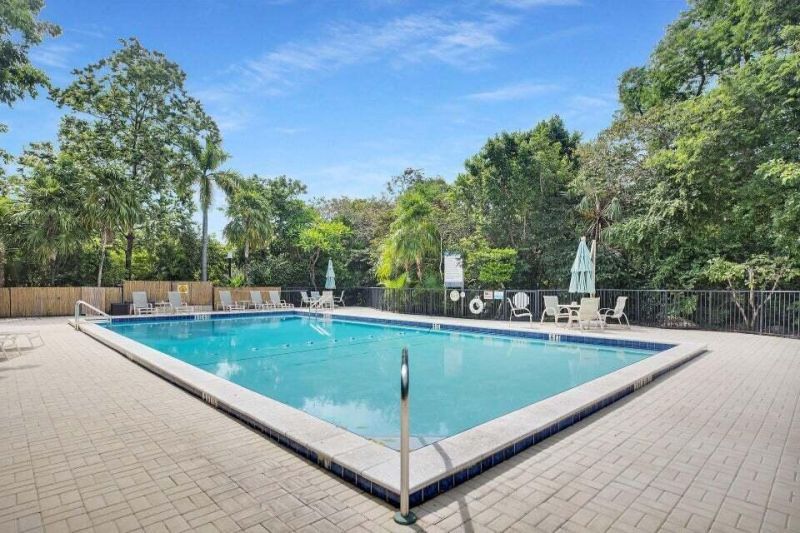 97652 Overseas Highway, Unit APT M10, Key Largo, FL 33037 Photo