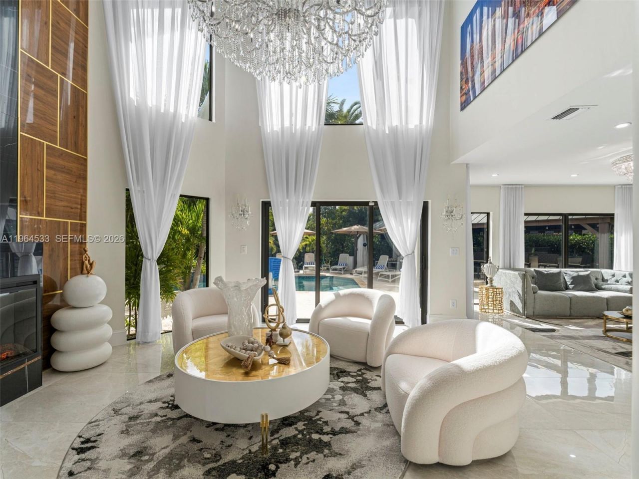 6180 Pine Tree Dr, Miami Beach, FL 33140 Photo
