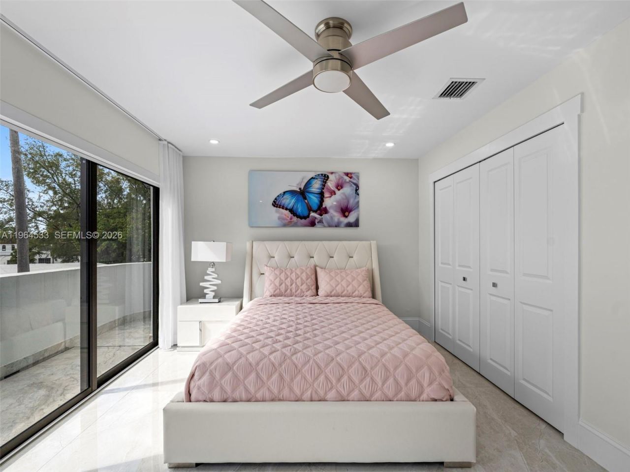 6180 Pine Tree Dr, Miami Beach, FL 33140 Photo