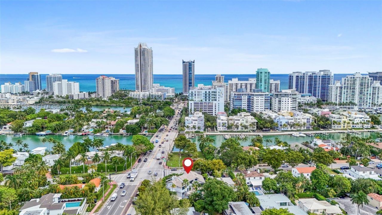 6180 Pine Tree Dr, Miami Beach, FL 33140 Photo