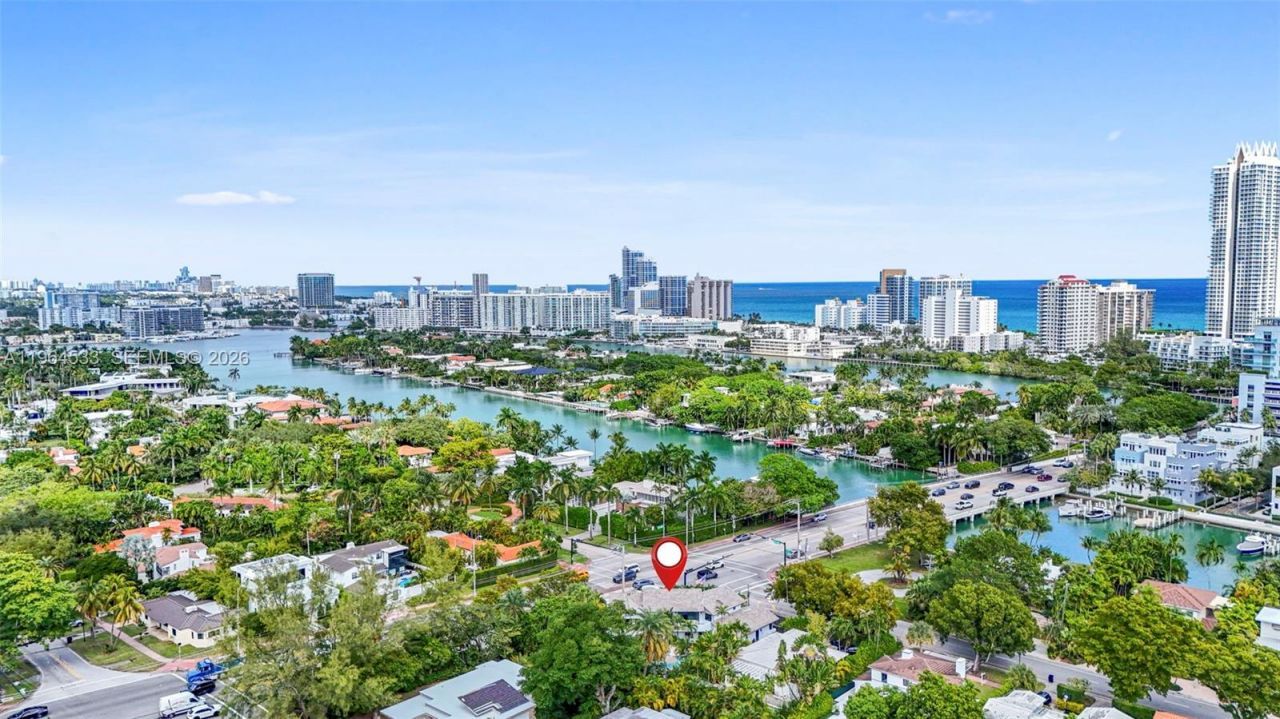 6180 Pine Tree Dr, Miami Beach, FL 33140 Photo