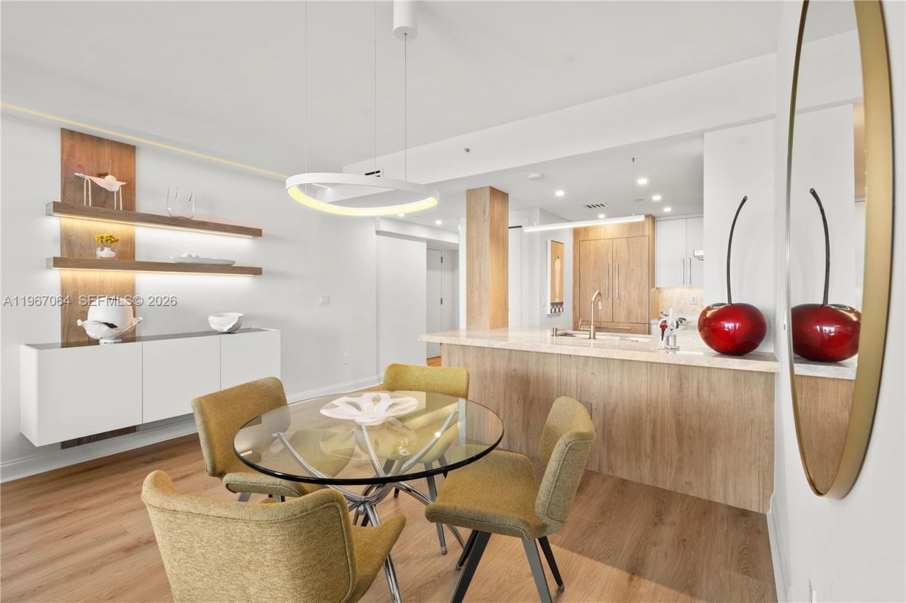 540 West Ave, Unit 911, Miami Beach, FL 33139 Photo