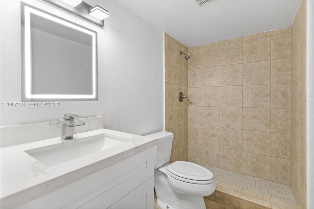 6502 SW 114th Ave, Miami, FL 33173 Photo