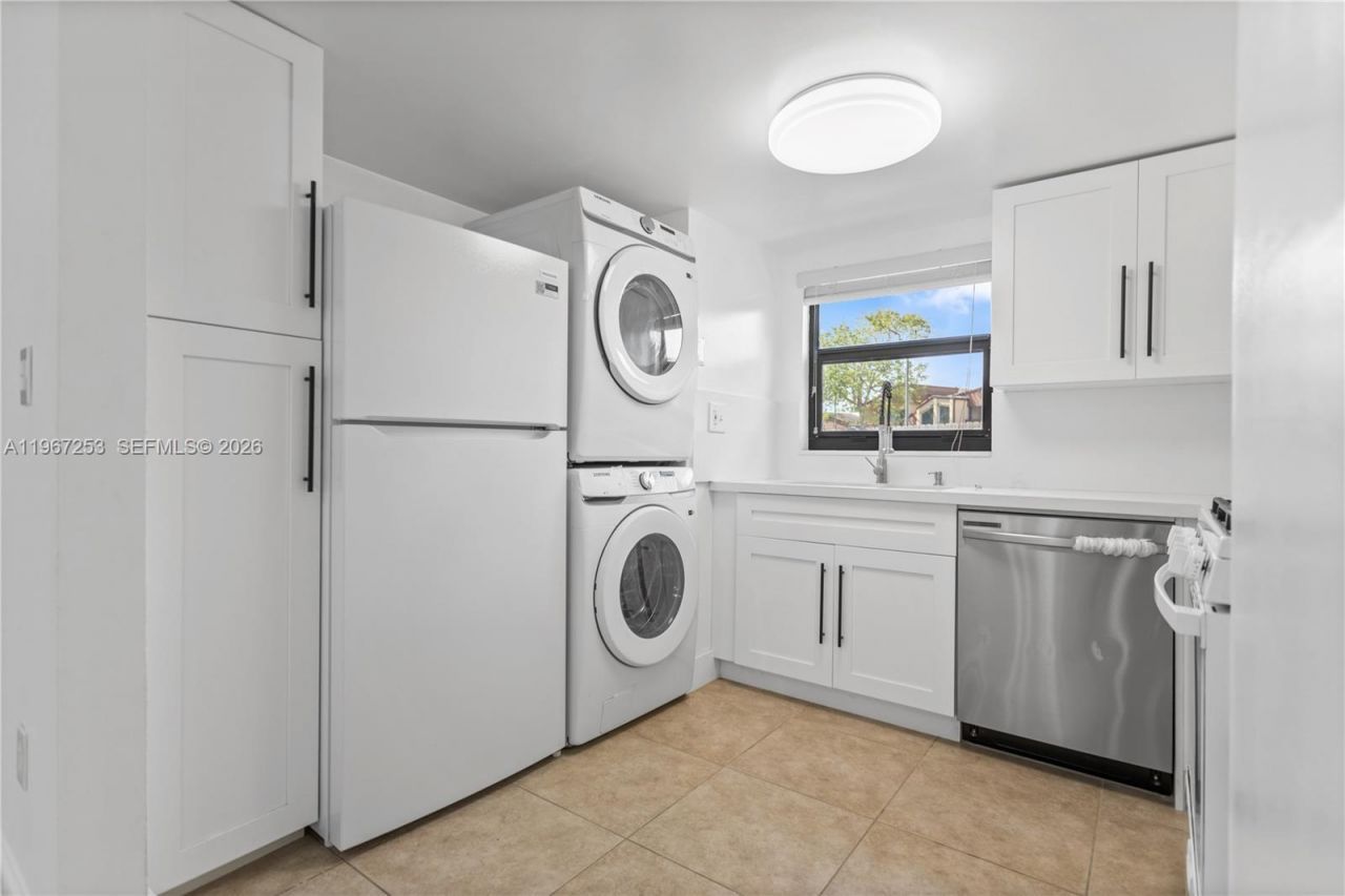 6502 SW 114th Ave, Miami, FL 33173 Photo